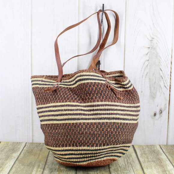 Unbranded Handbags - Unbranded Ratan Round Bottom Tote Bag